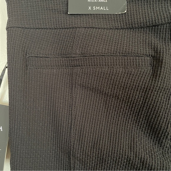 Vera Wang Ultra Stretch Ankle Pants - Picture 13 of 15